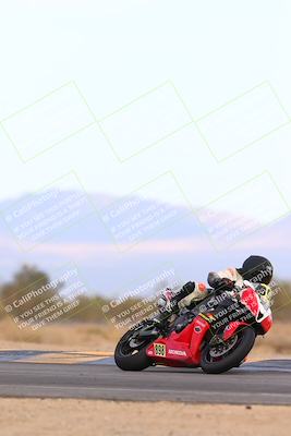 media/Feb-08-2025-CVMA (Sat) [[fcc6d2831a]]/Race 9-Amateur Supersport Middleweight/